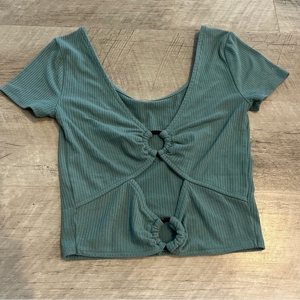 Green Aeropostal crop shirt open ring back size xs - Picture 4 of 5